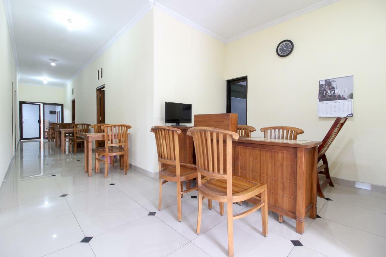 Reddoorz Near Rumah Sakit Condong Catur Maguwo Dış mekan fotoğraf