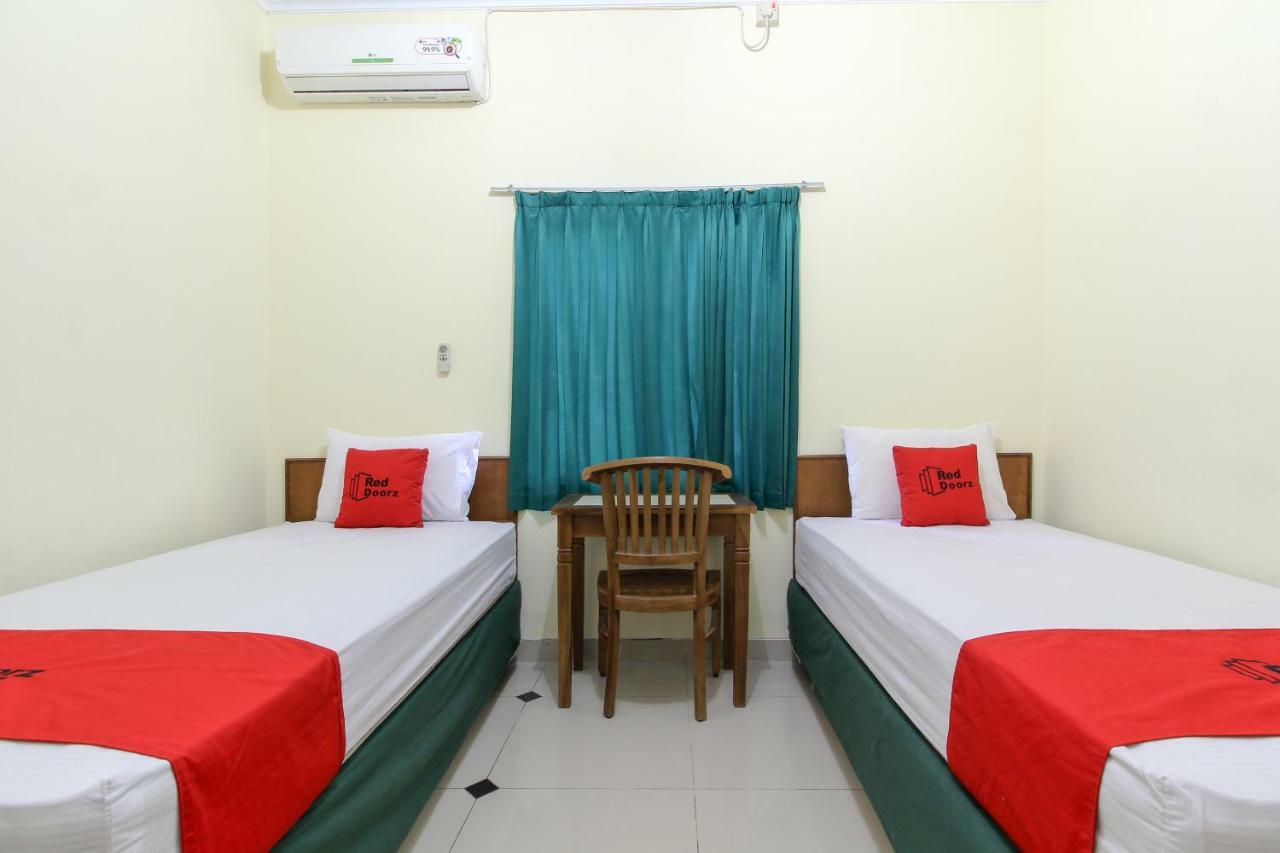 Reddoorz Near Rumah Sakit Condong Catur Maguwo Dış mekan fotoğraf